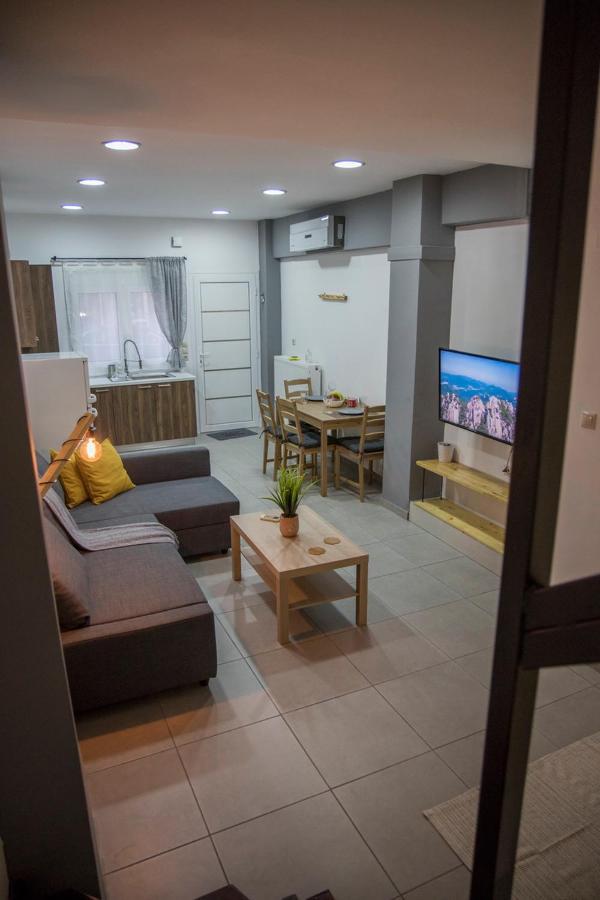 Apartamento Billys House Tríkala Exterior foto